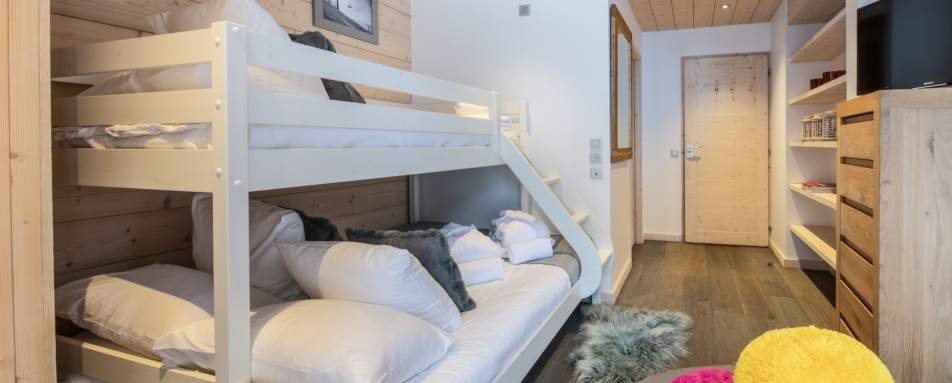 Whistler Lodge - Bunk Room 