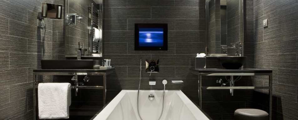 Standard Bathroom - Avenue Lodge