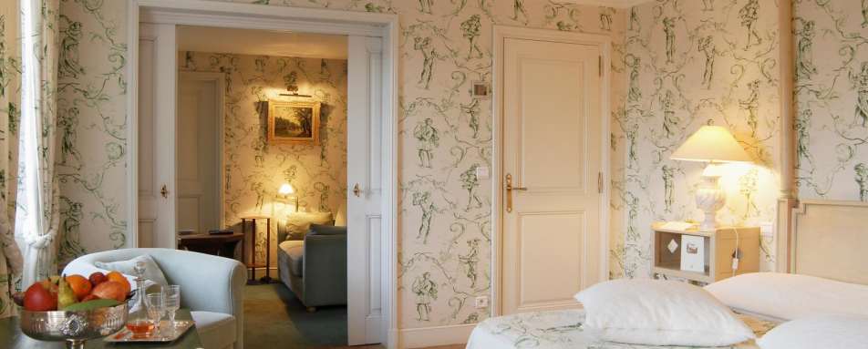 Dordogne Bedroom - Chateau de la Treyne