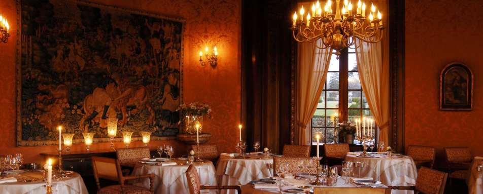 Louis XIII Dining Room - Chateau de la Treyne