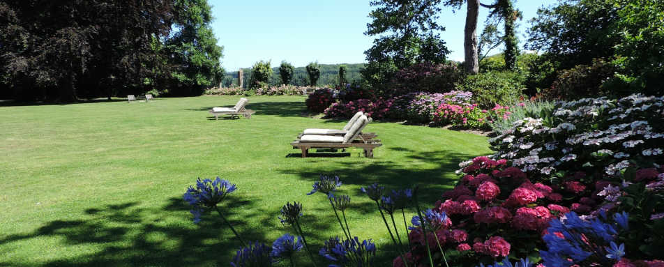 Gardens - Chateau La Chenevière