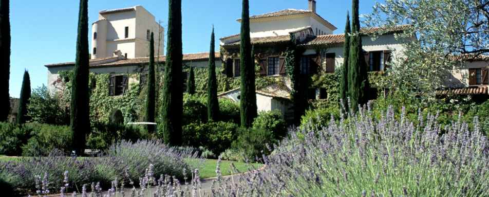Hotel exterior - Chateau Saint-Martin