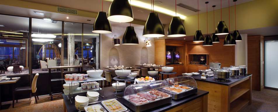 Breakfast - Koh-I Nor