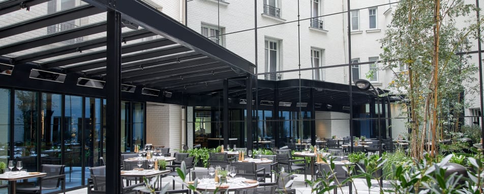 Brasserie Lutetia - Outside 