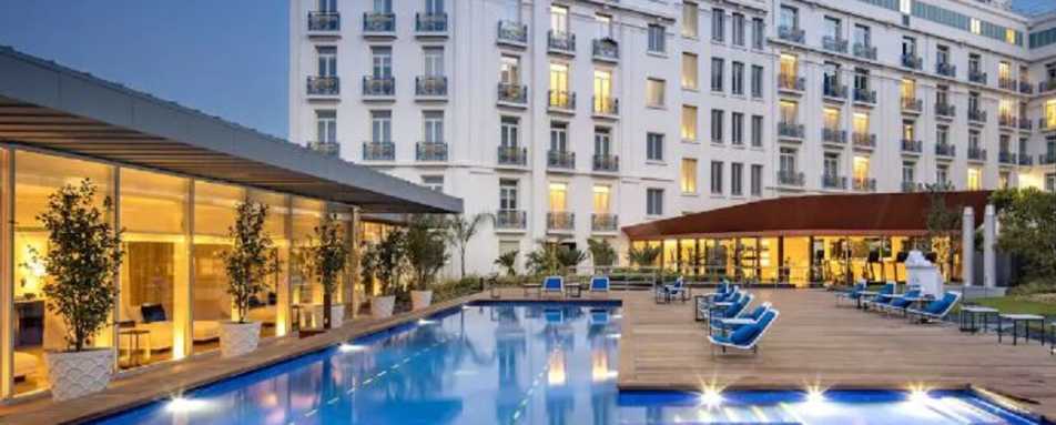 Swimming pool by night - 2 