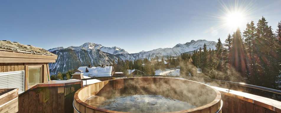 Penthouse Suite hot tub - L'Apogée Courchevel