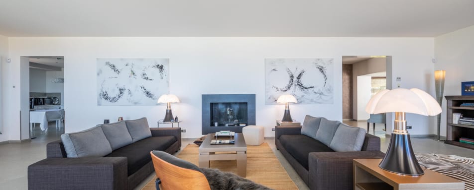 Villa Prestige living room 