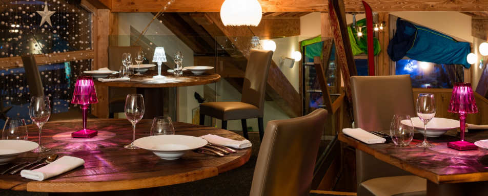 Le Base Camp Restaurant - Pashmina Le Refuge