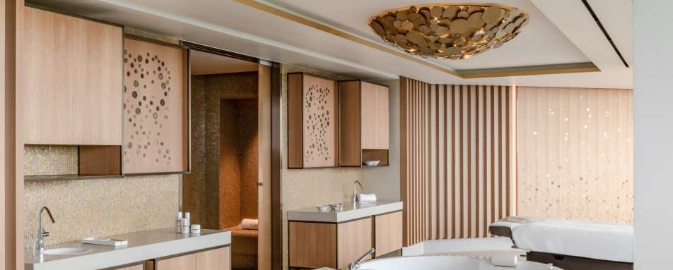 Spa Treatment Room - Royal Champagne Hotel and Spa 