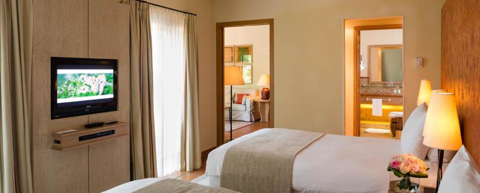 Suite bedroom - Terre Blanche Hotel Spa Golf Resort