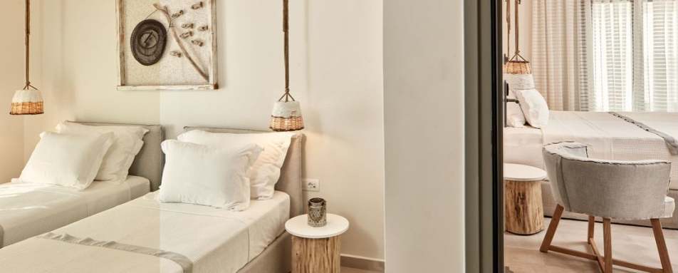 18 Grapes - Family Connecting Room 