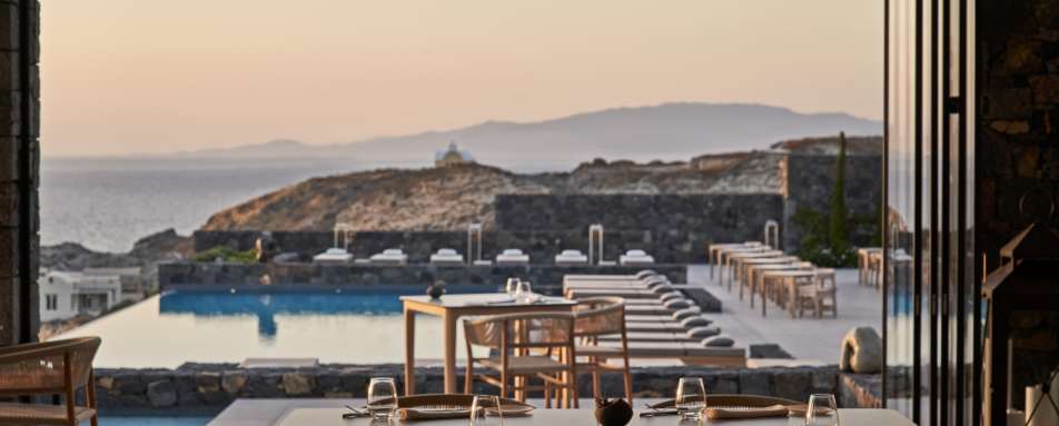 Elements Restaurant Bar  