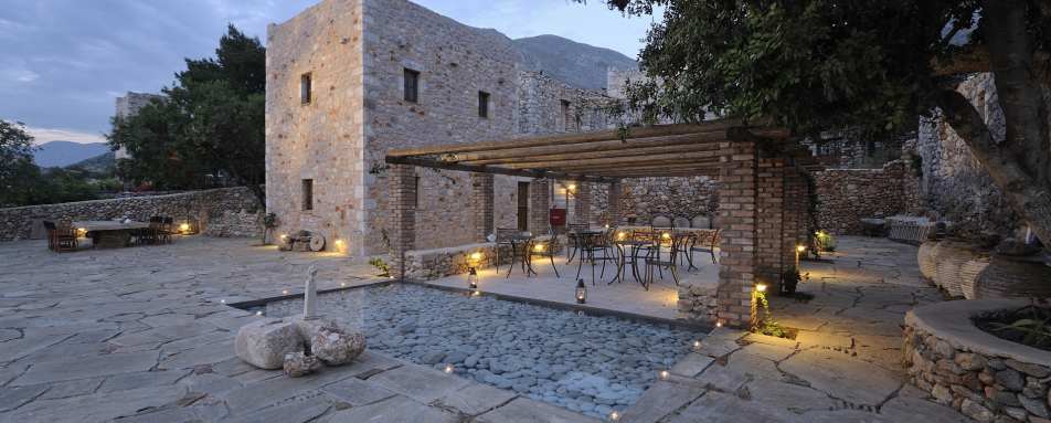 Exterior at dusk - Citta dei Nicliani