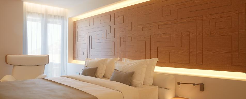 Master Bedroom - Daios Cove Mansion