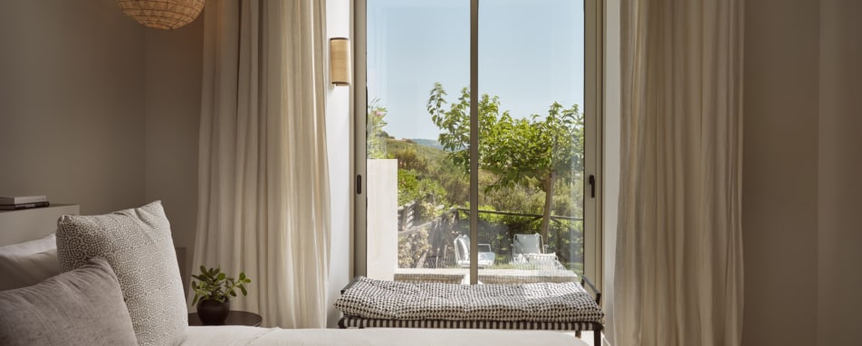 l Three Bedroom Pool Villa with Private Garden  