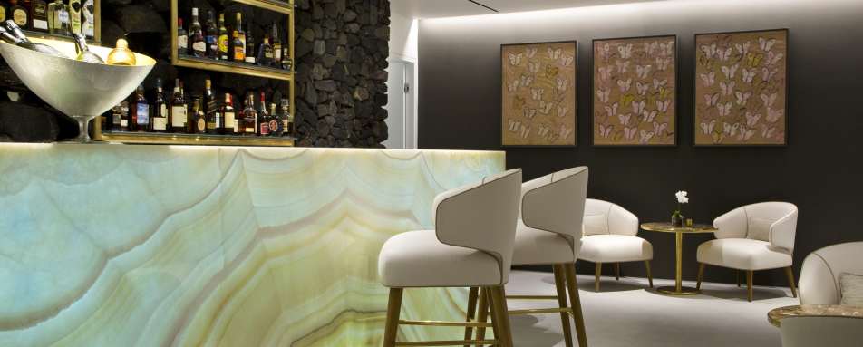 Champagne Lounge - Grace Santorini 