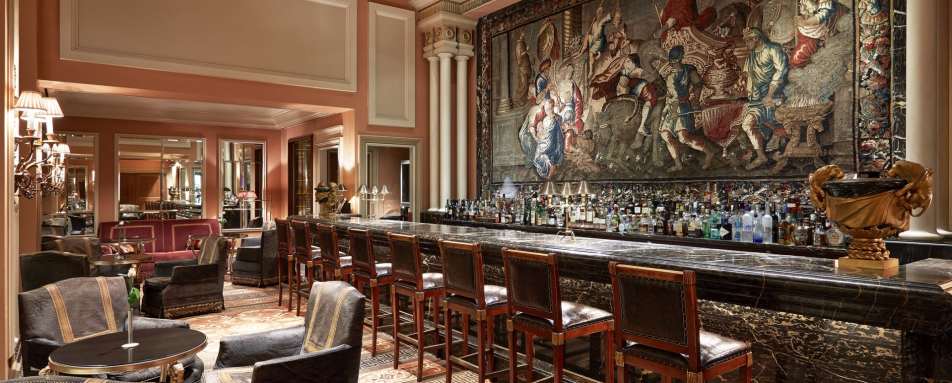 Alexanders Bar - Hotel Grande Bretagne