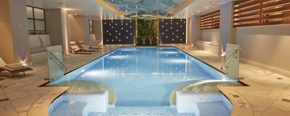 Indoor spa pool 