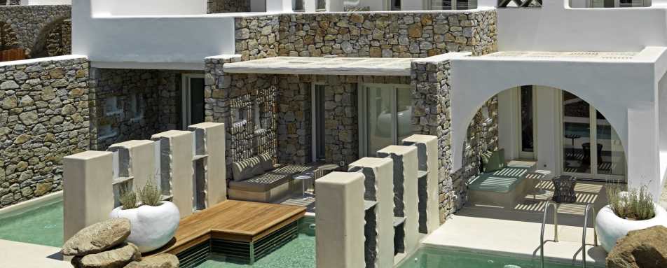 Deluxe Room with Plunge Pool 