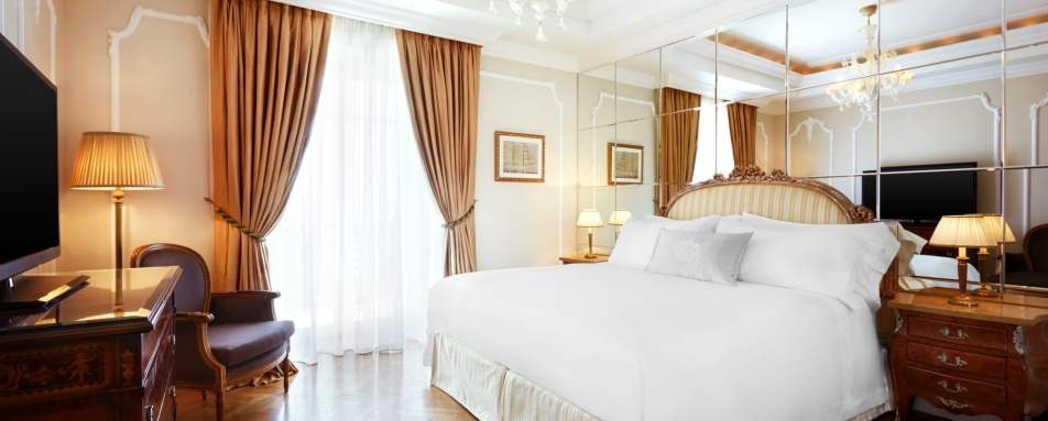 Grand Suite bedroom - King George Palace