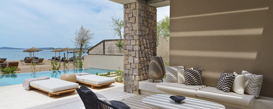  Beachfront Infinity Villa 