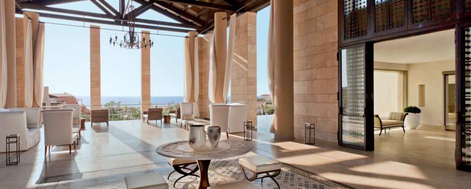 Costa Romanos - Athens and the Ionian