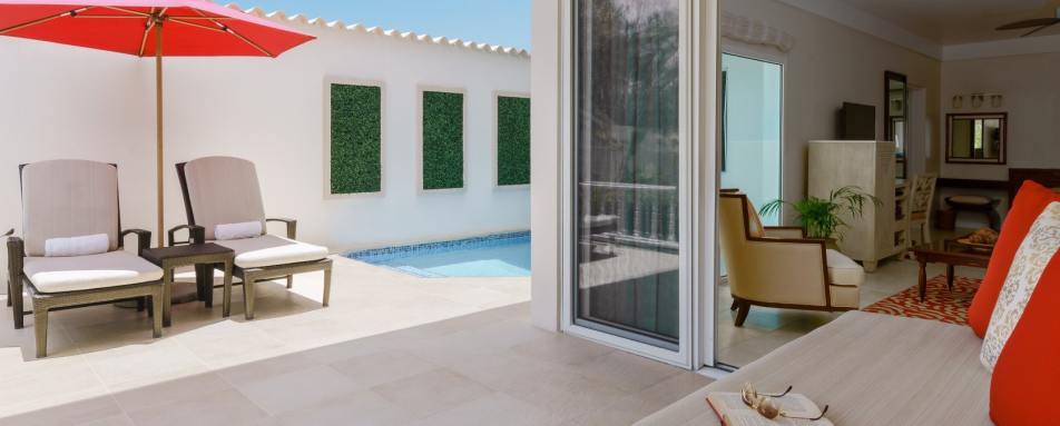 Atrium Pool Suites exterior 