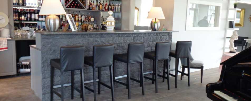 Bar - Hotel Grimsborgir