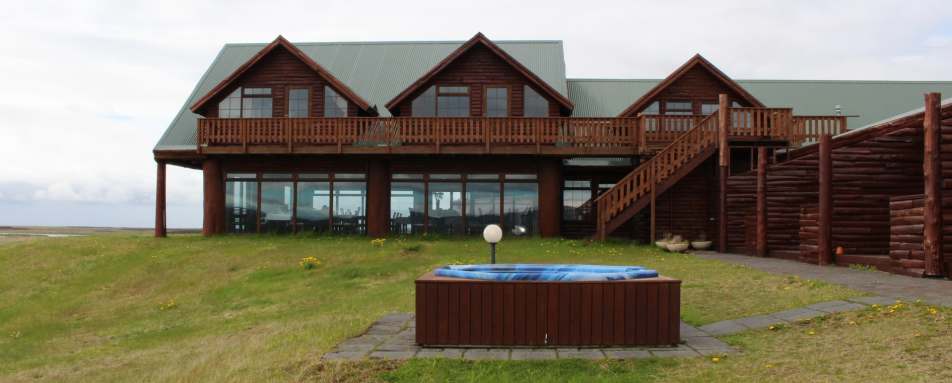 Exterior and hot tub  