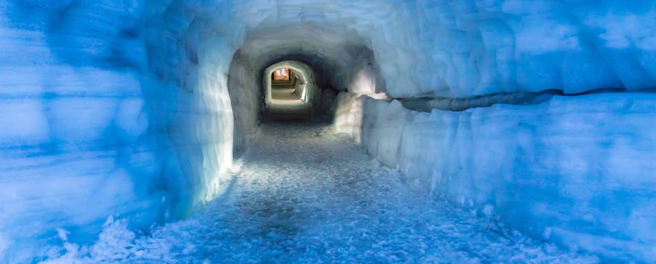 Glacier cave - Ultimate Iceland