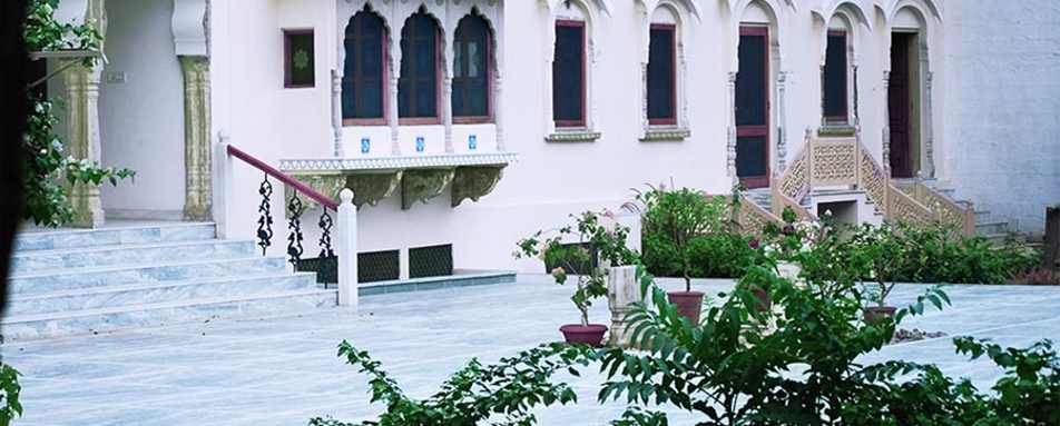 Courtyard - Dera Mandawa