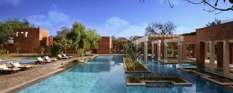 The Royal Spa Pool - ITC Mughal Agra