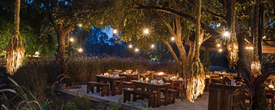 Outdoor Dining - Jehan Numa Retreat 