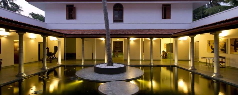 Courtyard & Pool - Purity