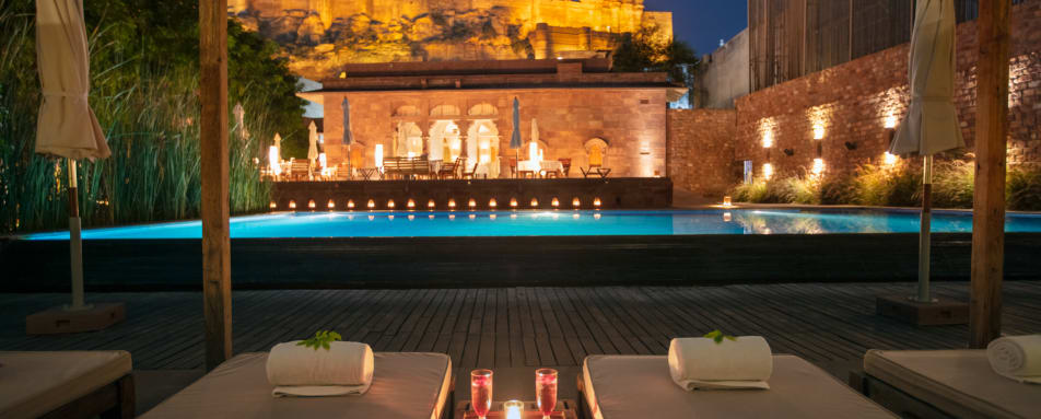 Pool view of fort - Raas 