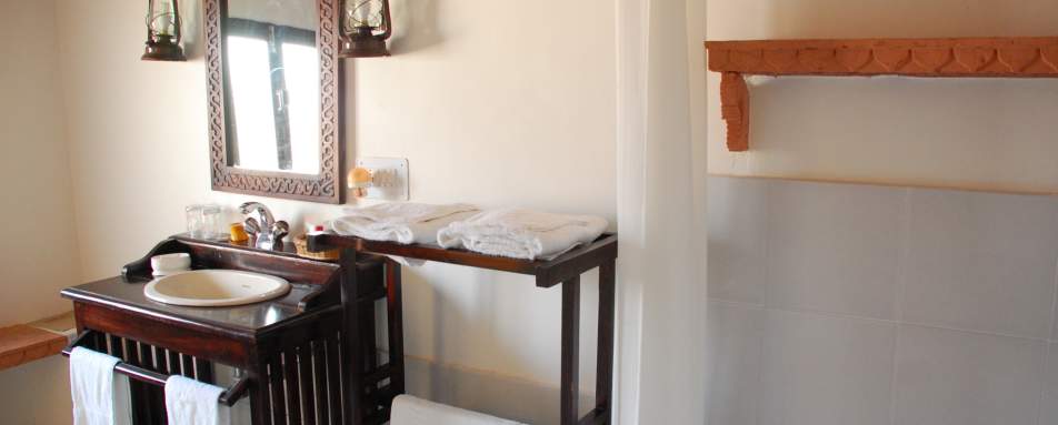 Tent Bathroom - Ramathra Fort