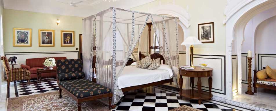 Deluxe Suite - Samode Palace 