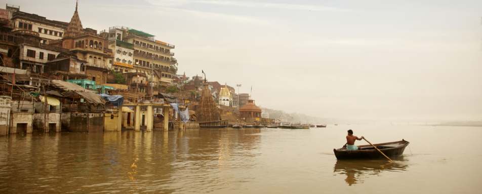 The Ganges - The Gateway Hotel Ganges Varanasi