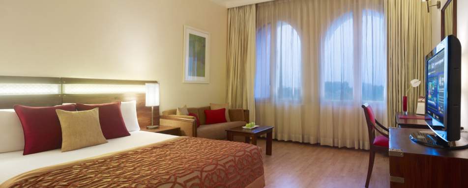 Standard Room - The Gateway Hotel Ganges Varanasi