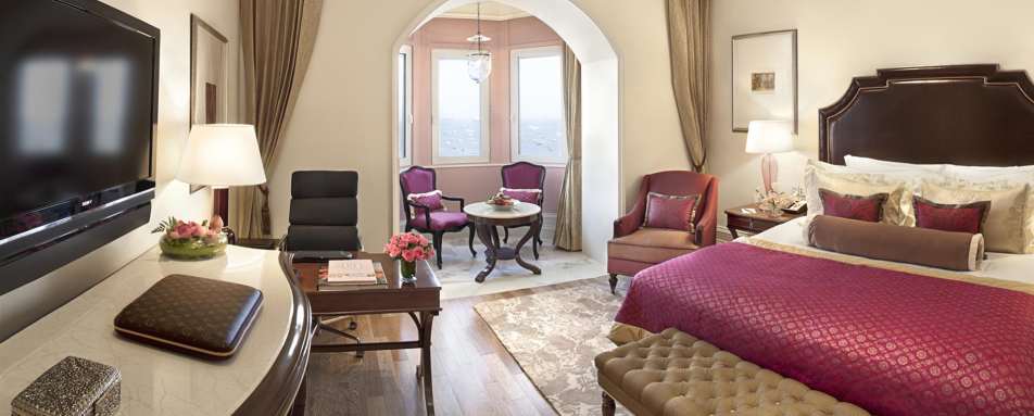 Luxury Grand Room - Taj Mahal Palace