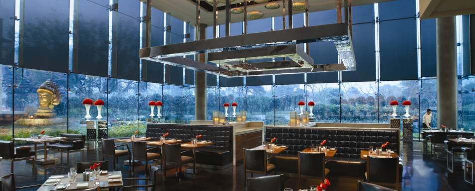 Qube - The Leela Palace New Delhi