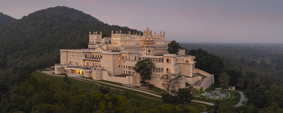 Palace View - Oberoi Rajgarh 