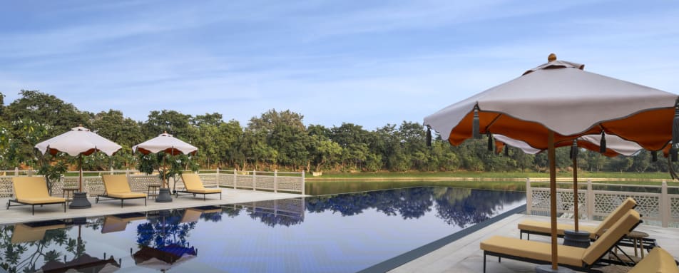 Pool - Oberoi Rajgarh  