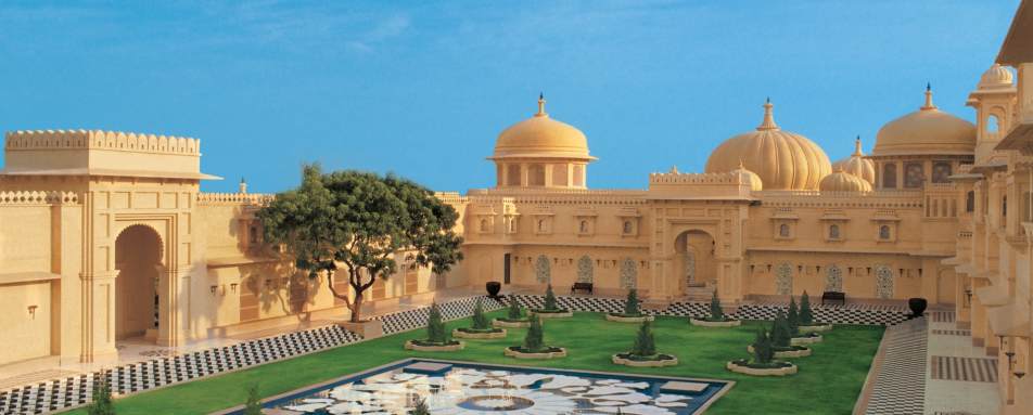 Entrance Courtyard - The Oberoi Udaivilas