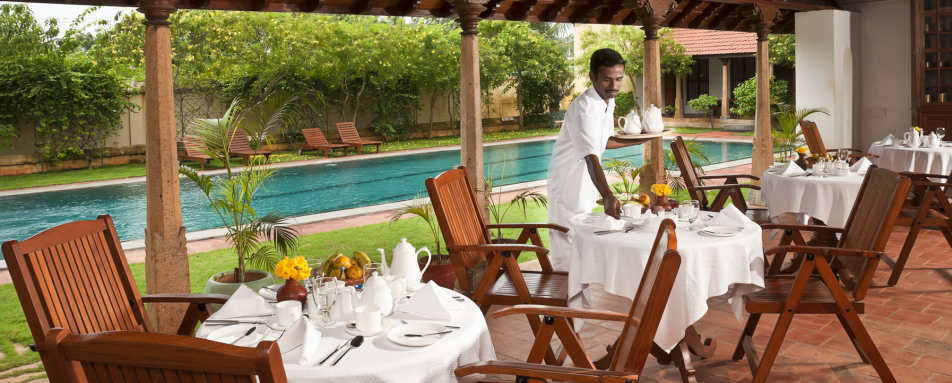 Dining by the pool Visalam 