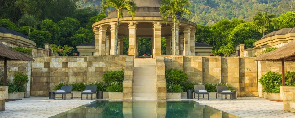 Main Pool and Rotunda - Amanjiwo