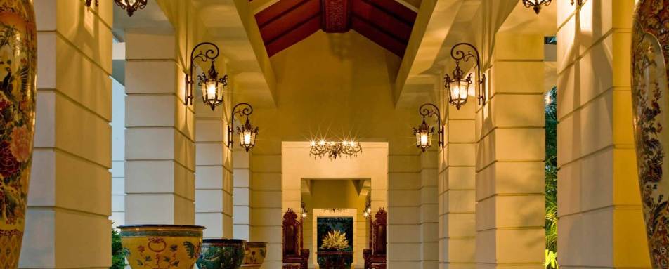 Colonnade - Phoenix Yogyakarta