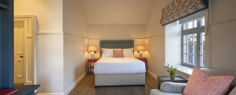 School House Superior 