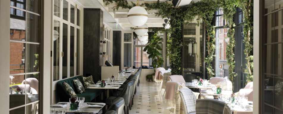 Wilde restaurant terrace - The Westbury