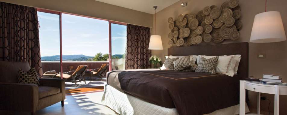 Bedroom with View - Belmond Castello di Casole